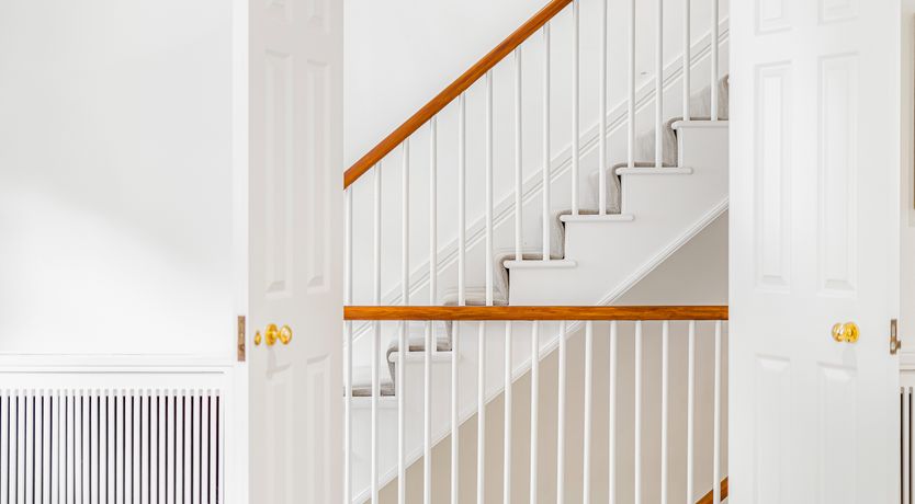 Photo of Jewel & Bronze