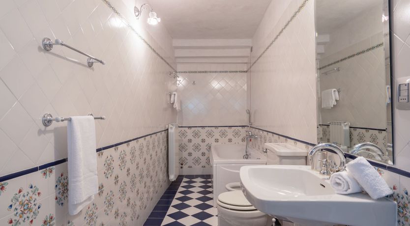 Photo of Rural Tuscan Estate