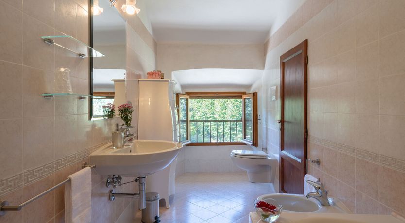 Photo of Rural Tuscan Estate