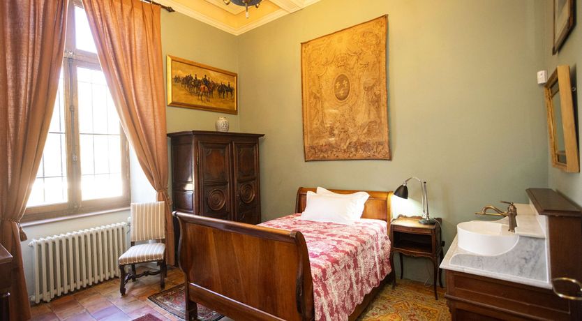 Photo of The Old Manor