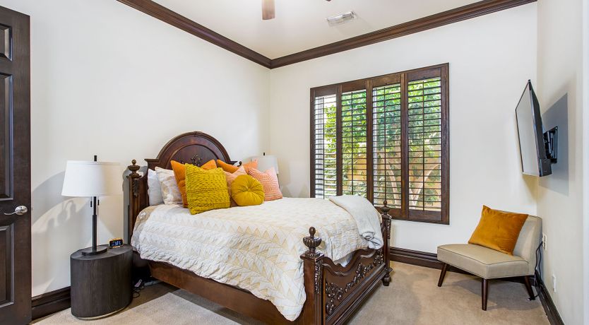 Photo of Desert Luxury