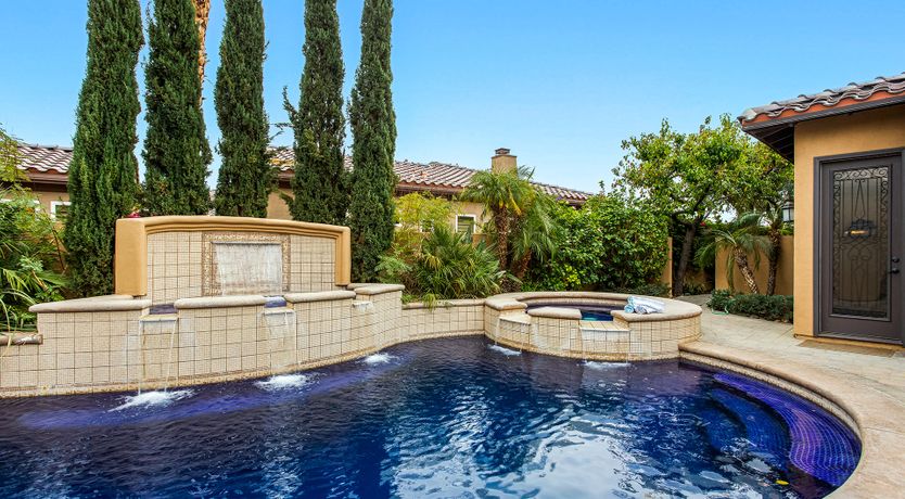 Photo of Desert Luxury