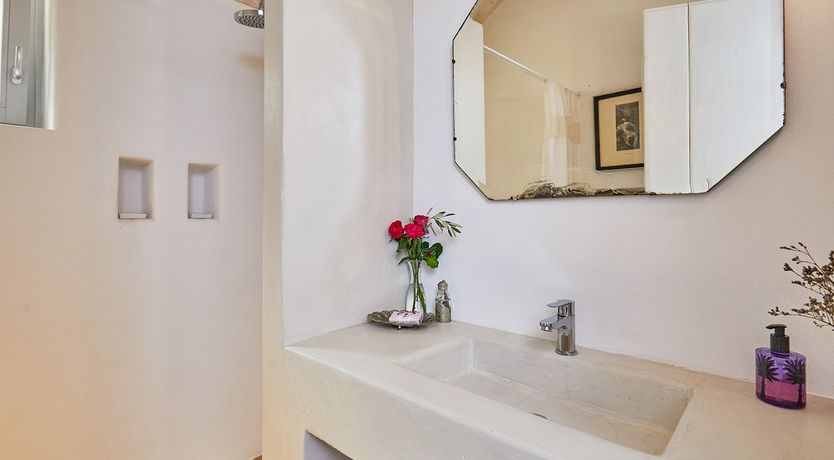 Photo of White Stone Oasis