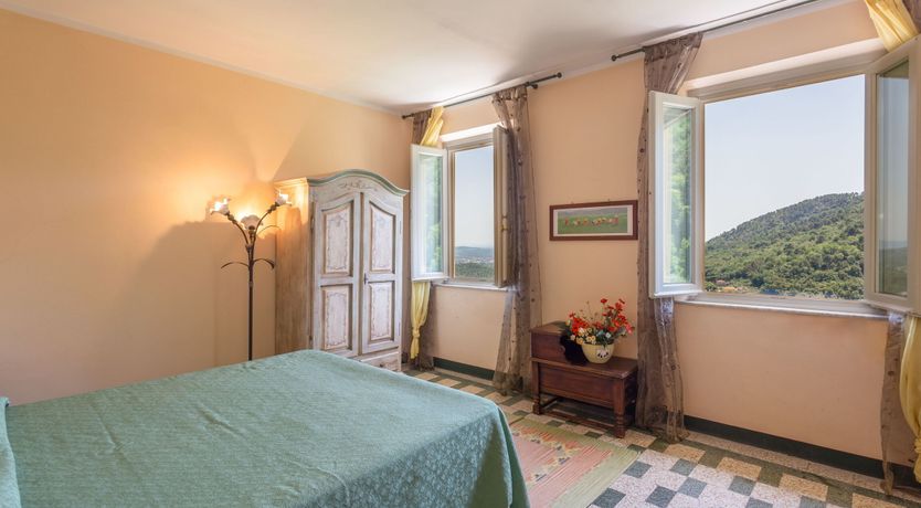 Photo of Lovely Courtyard