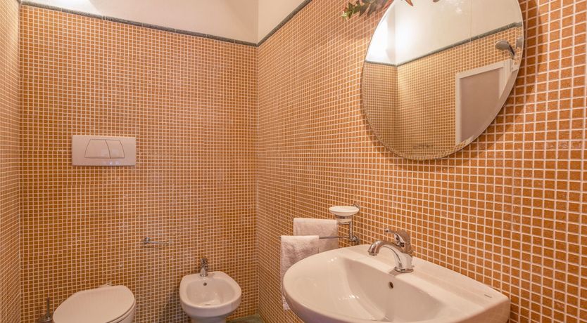 Photo of Lovely Courtyard