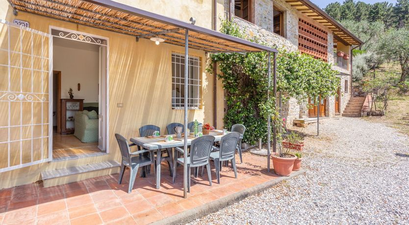 Photo of Lovely Courtyard