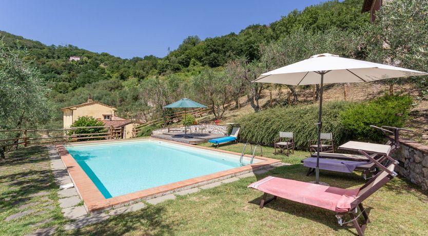 Photo of Lovely Courtyard