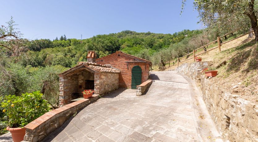 Photo of Lovely Courtyard