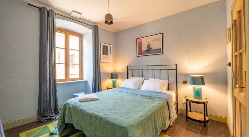 Photo of Martinet's Return