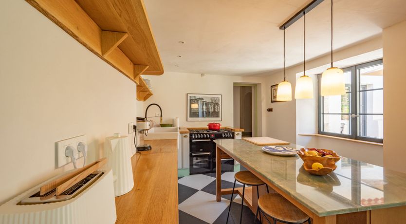 Photo of Martinet's Return