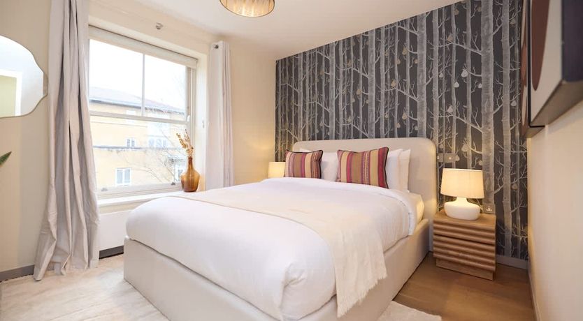 Photo of London's Luxuries