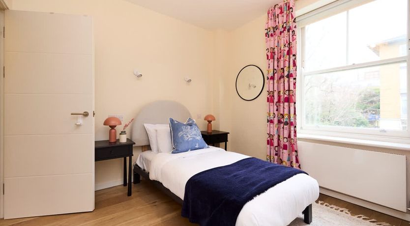 Photo of London's Luxuries