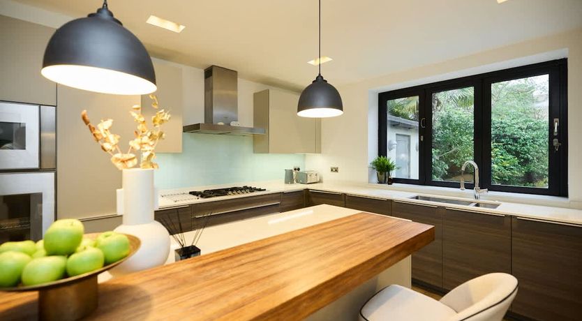 Photo of London's Luxuries