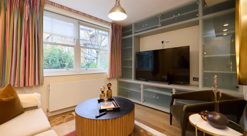 Photo of London's Luxuries