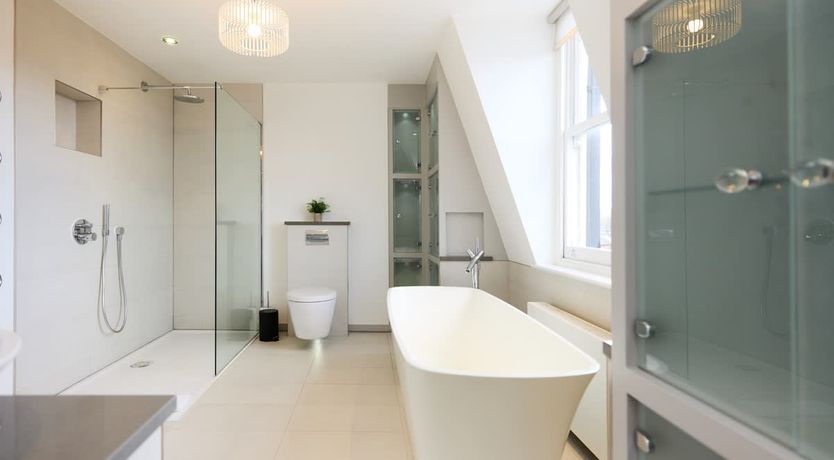 Photo of London's Luxuries