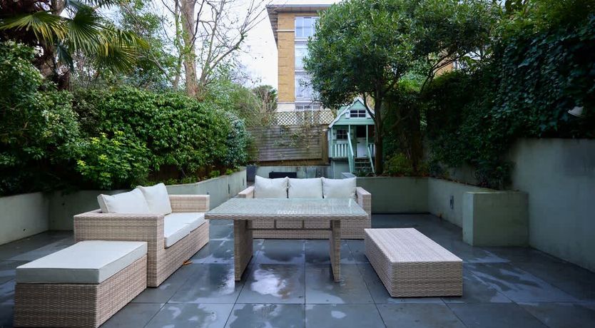 Photo of London's Luxuries