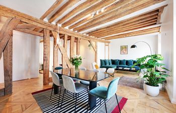 The Literary Chapter Holiday Home