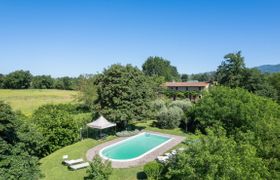 Photo of a-tuscany-story