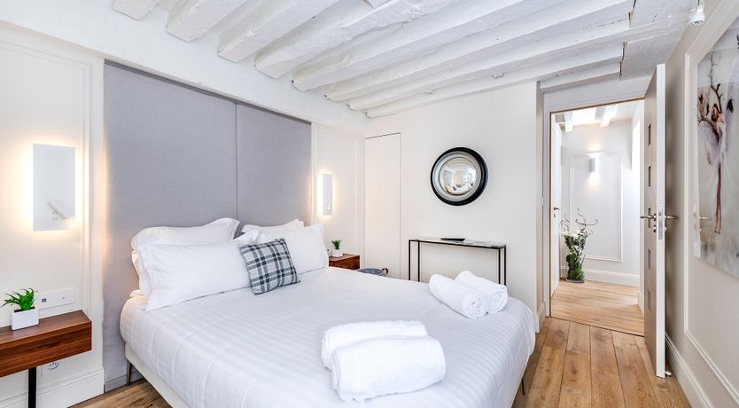 Photo of The Parisian Moment