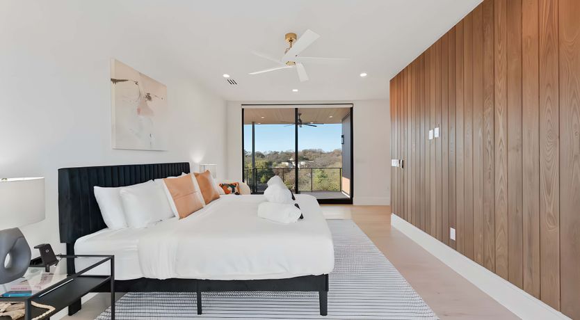 Photo of The Quiet House