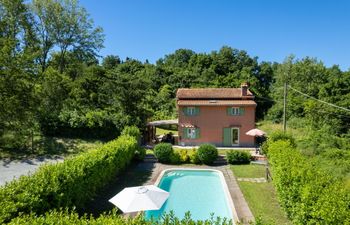 Mugello Seclusion Holiday Home