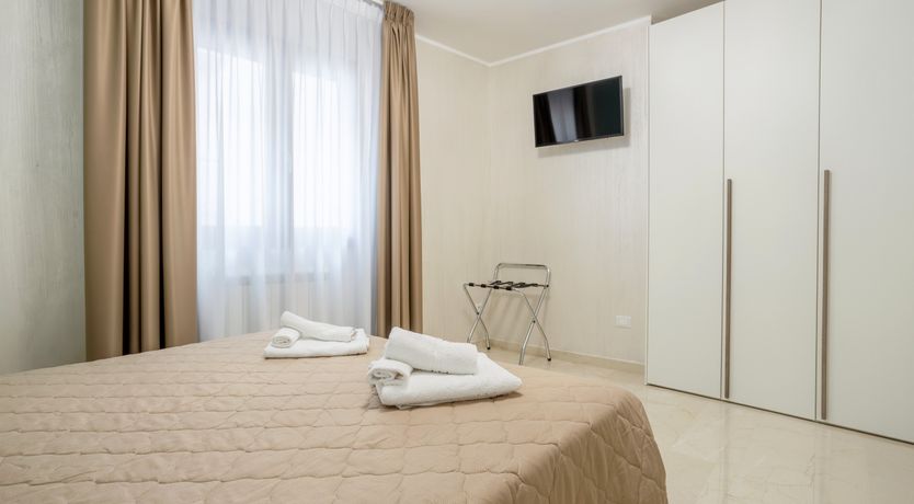 Photo of Seaside Horizon