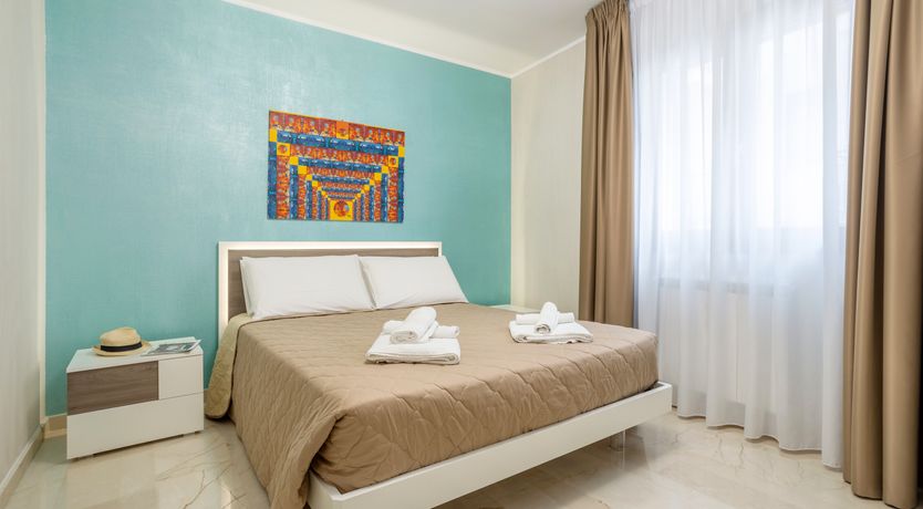 Photo of Seaside Horizon