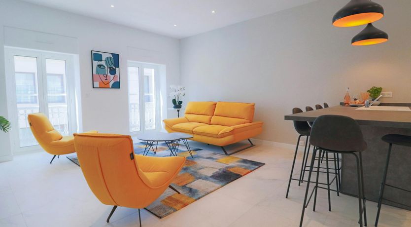Photo of Riviera Yellow