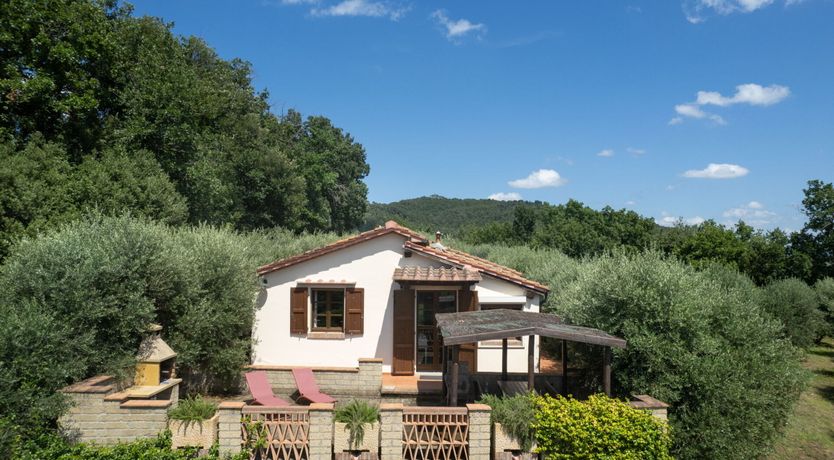 Photo of Hillside Bella