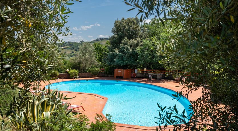 Photo of Hillside Bella