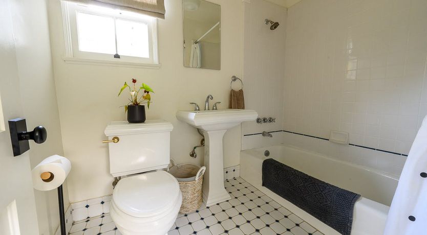 Photo of Mountain Jewel