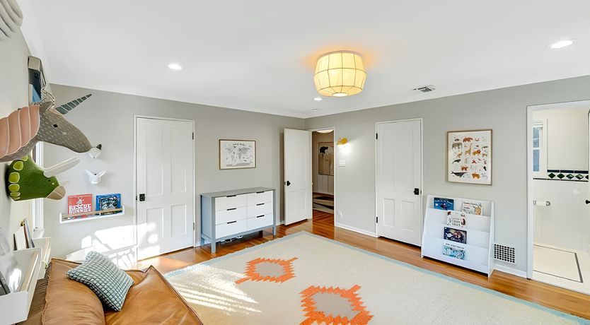 Photo of Mountain Jewel