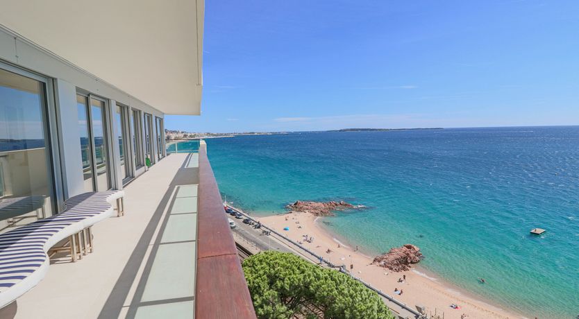 Photo of A Seaside Story