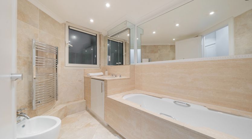 Photo of Classic Jewel