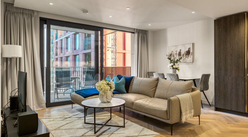 Photo of Gateway to Paddington