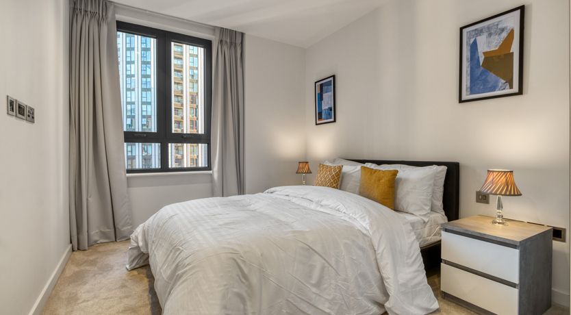 Photo of Gateway to Paddington