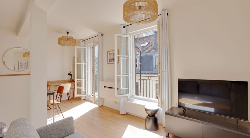 Photo of Golden Memoirs