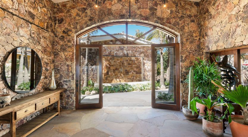 Photo of Luminous View