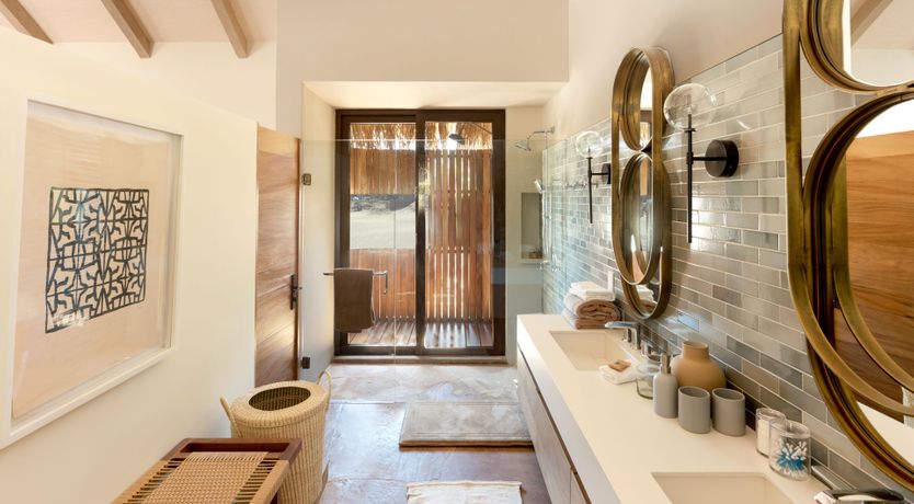 Photo of Luminous View