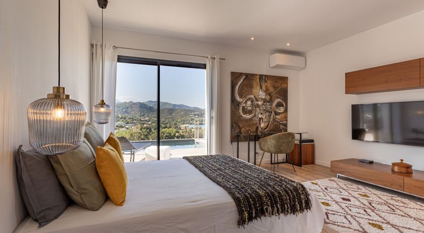 Photo of Corsican Harbor