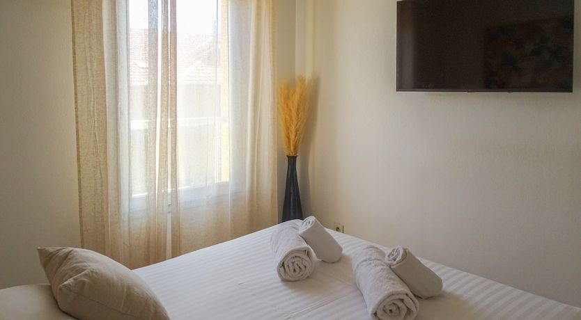 Photo of Carnot Charm