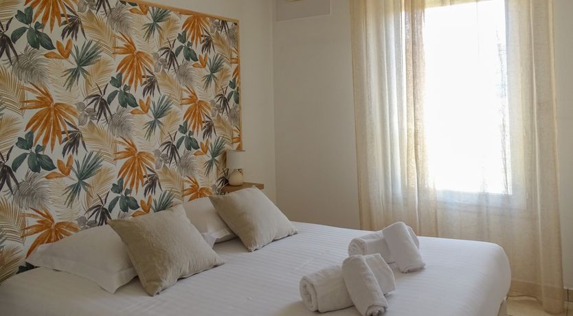 Photo of Carnot Charm