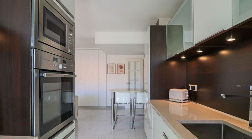 Photo of Carnot Charm