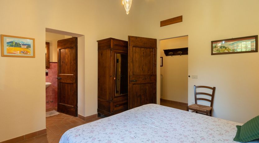 Photo of Hidden Muse