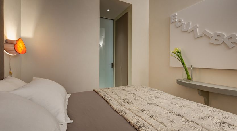 Photo of Roman Dream