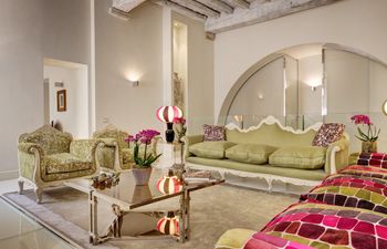 Roman Dream Holiday Home