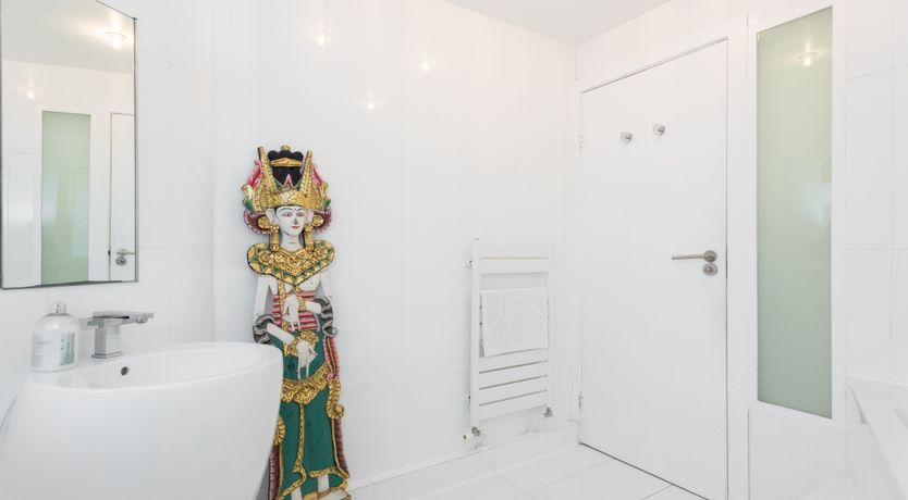 Photo of The Tower's Jewel