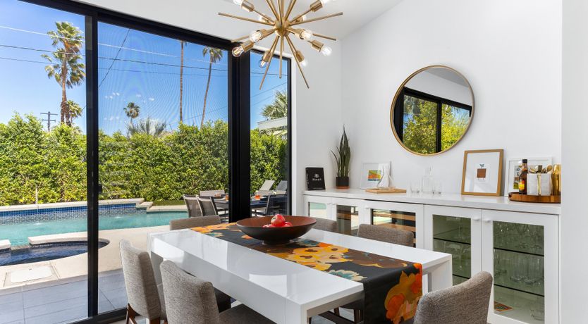 Photo of Sunshine Springs