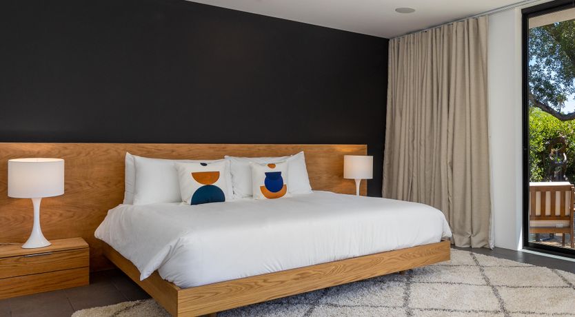 Photo of Sunshine Springs