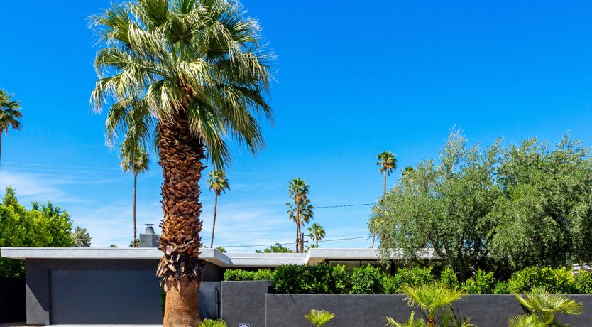 Photo of Sunshine Springs